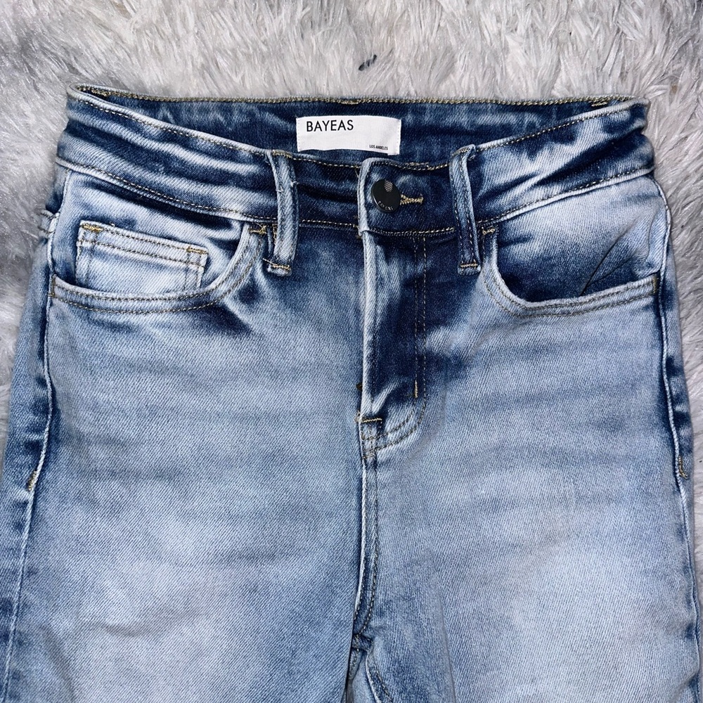 Bayeas Classic Light Wash 90’s Blue Denim Jeans - EUC Size 24 - Picture 7 of 13